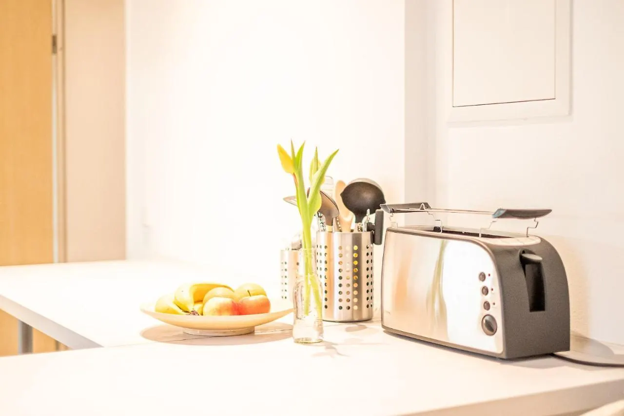 Helle Ferienwohnung Im Hinterhof Dresden