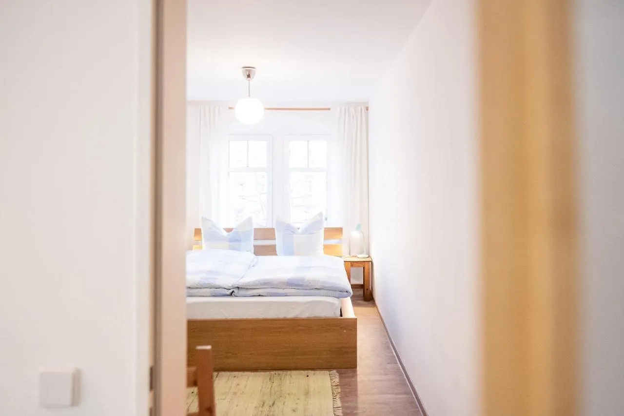 Helle Ferienwohnung im Hinterhof Dresden 0*,