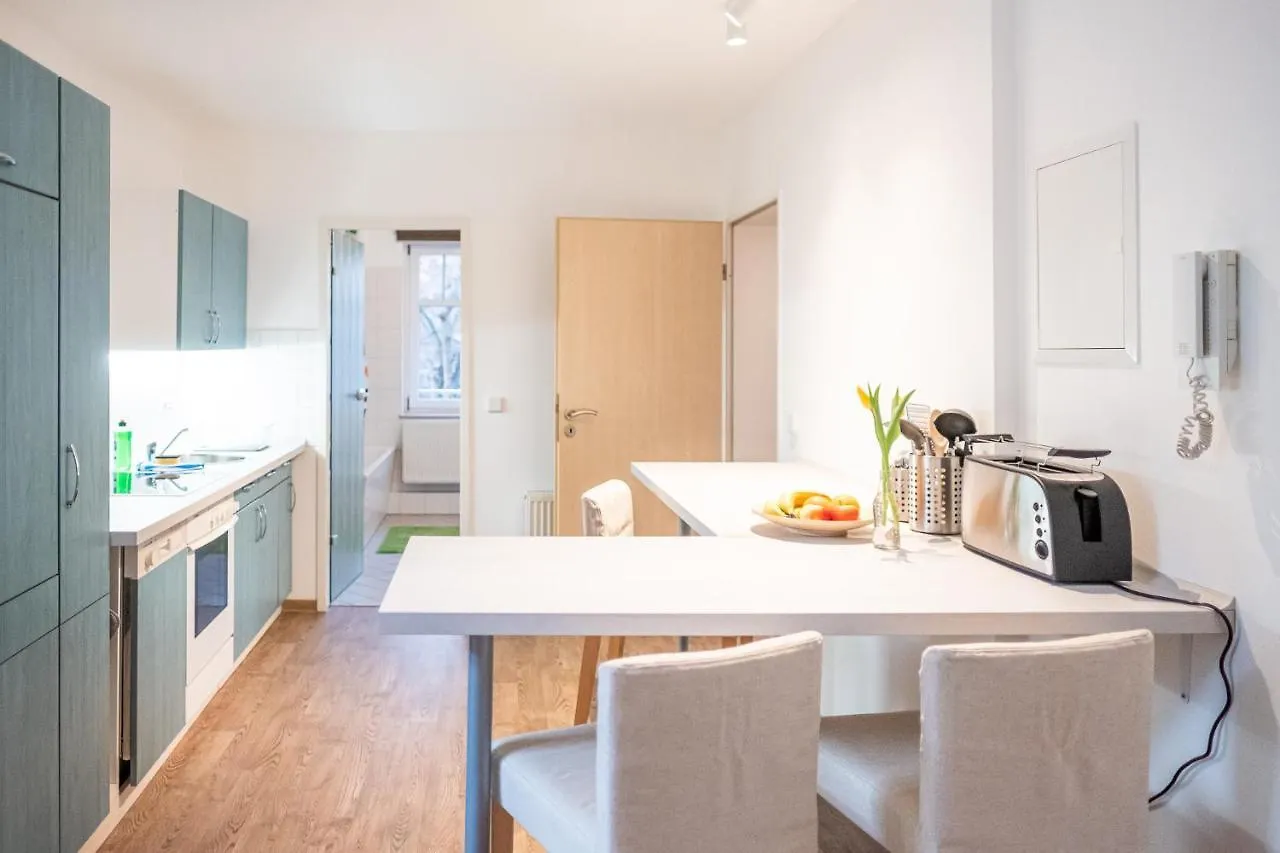 Apartment Helle Ferienwohnung im Hinterhof Dresden